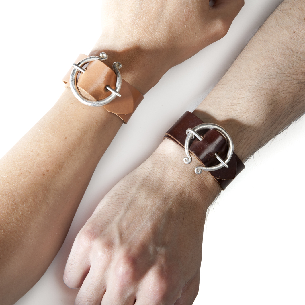 Brazalete Barcino Fíbula M - Imagen 2