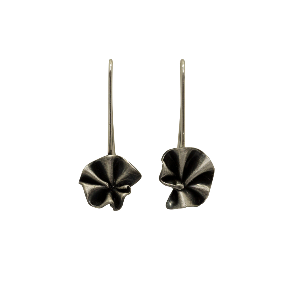Pendientes largos flora