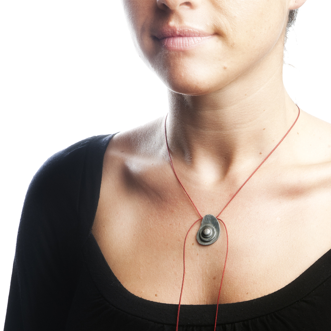 Collar textil Macaret granate - Imagen 3